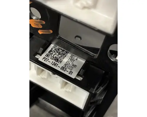 KENWORTH T680 Switch, misc 