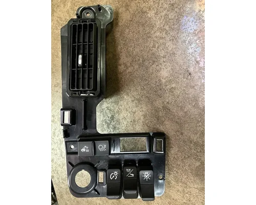 KENWORTH T680 Switch, misc 