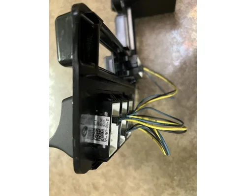 KENWORTH T680 Switch, misc 