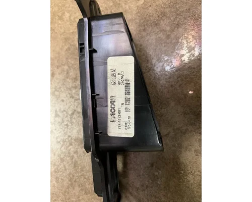 KENWORTH T680 Switch, misc 