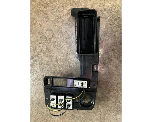 KENWORTH T680 Switch, misc 