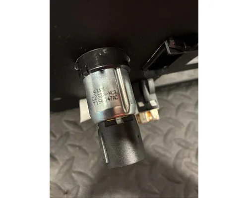 KENWORTH T680 Switch, misc 