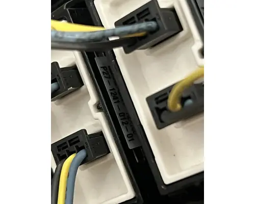 KENWORTH T680 Switch, misc 