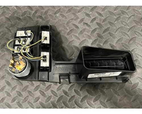 KENWORTH T680 Switch, misc 