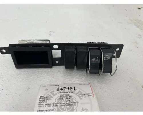KENWORTH T680 Switch Panel