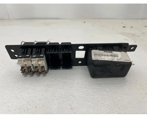 KENWORTH T680 Switch Panel
