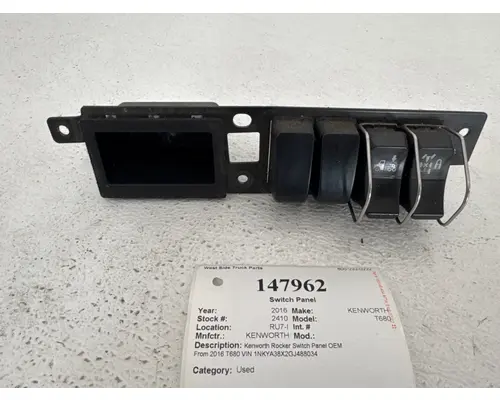 KENWORTH T680 Switch Panel