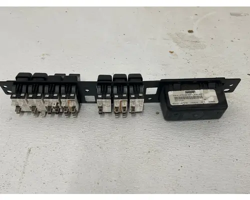 KENWORTH T680 Switch Panel