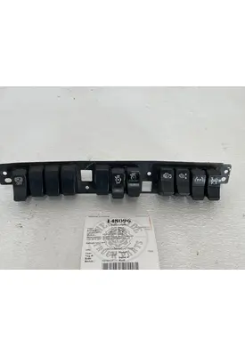 KENWORTH T680 Switch Panel