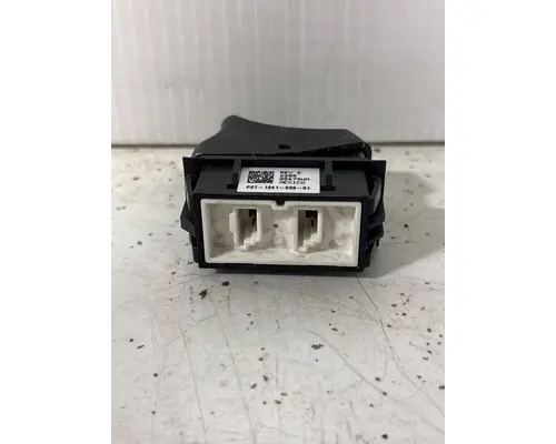 KENWORTH T680 Switch