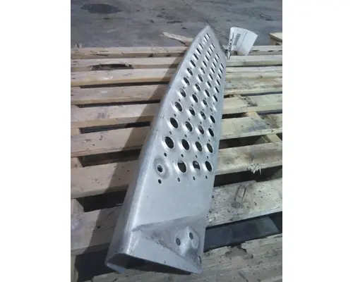 KENWORTH T680 TANK STEP