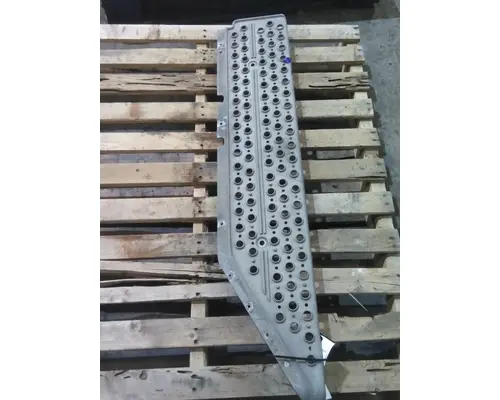 KENWORTH T680 TANK STEP