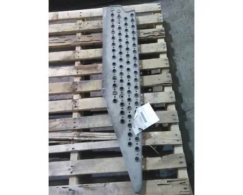 KENWORTH T680 TANK STEP