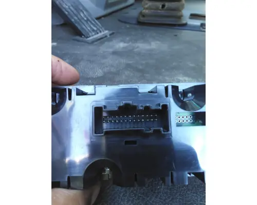 KENWORTH T680 TEMPERATURE CONTROL