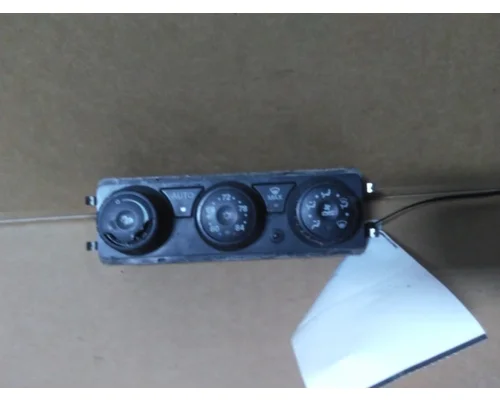 KENWORTH T680 TEMPERATURE CONTROL