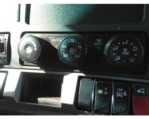 KENWORTH T680 TEMPERATURE CONTROL