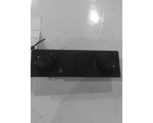 KENWORTH T680 TEMPERATURE CONTROL