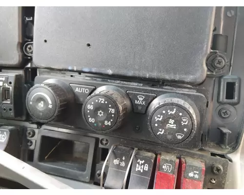 KENWORTH T680 TEMPERATURE CONTROL