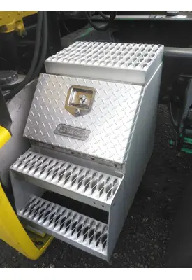 KENWORTH T680 TOOL BOX
