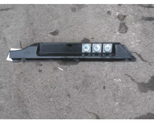 KENWORTH T680 TRIM EXTERIOR