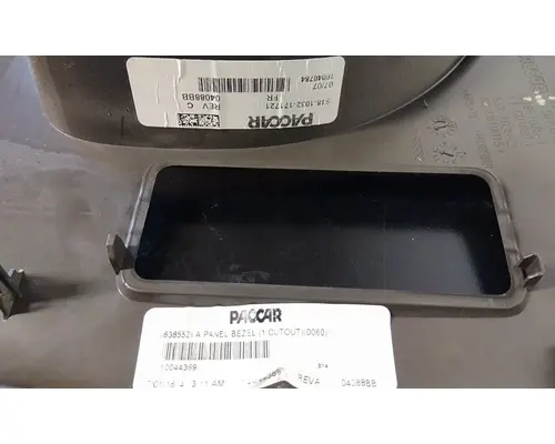 KENWORTH T680 TRIM INTERIOR