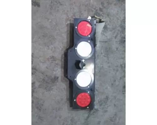 KENWORTH T680 TURN SIGNAL LIGHT