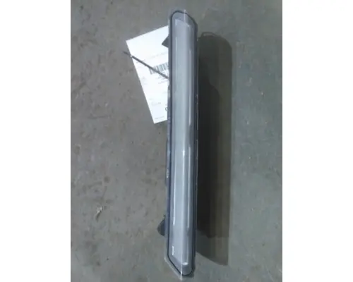 KENWORTH T680 TURN SIGNAL LIGHT