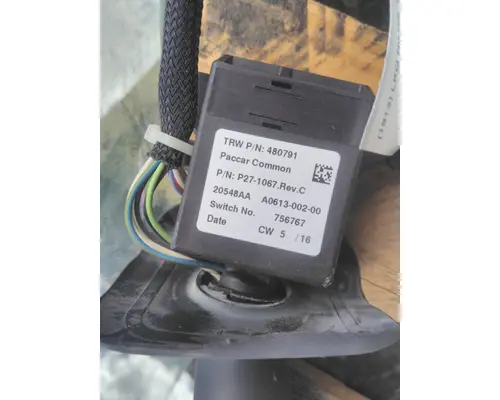 KENWORTH T680 TURN SIGNAL SWITCH