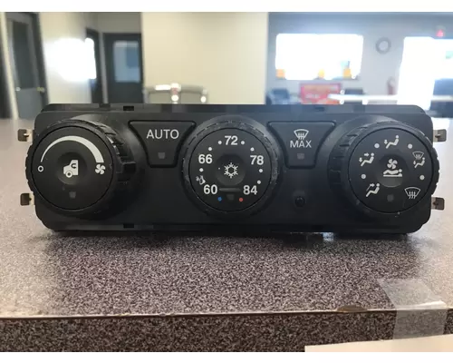 KENWORTH T680 Temperature Control