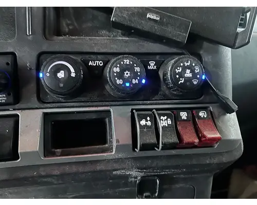 KENWORTH T680 Temperature Control