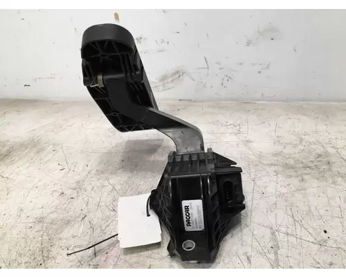 KENWORTH T680 Throttle Pedal