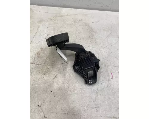 KENWORTH T680 Throttle Pedal