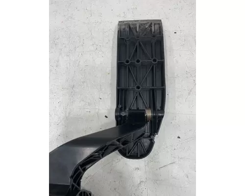 KENWORTH T680 Throttle Pedal