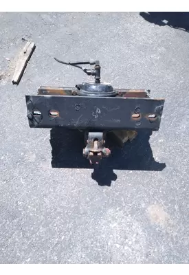 KENWORTH T680 Trailer Hitch