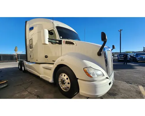 KENWORTH T680 Vehicle For Sale