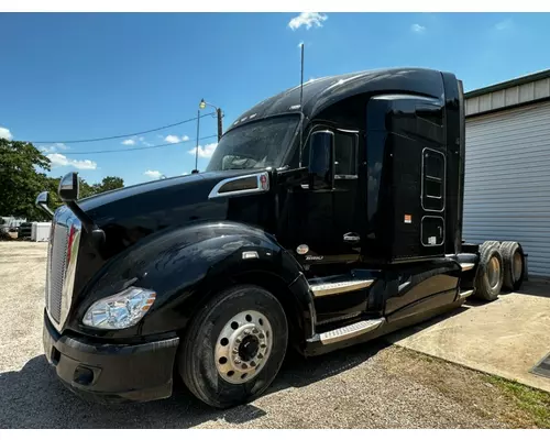 KENWORTH T680 Vehicle For Sale