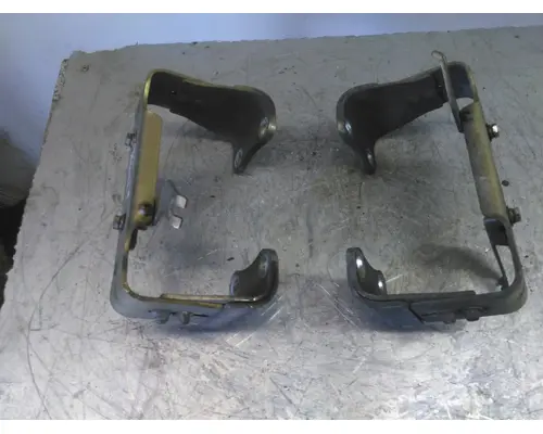 KENWORTH T680 WHEELHUB COVER