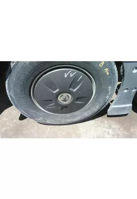 KENWORTH T680 WHEEL/HUB COVER