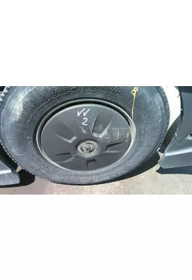 KENWORTH T680 WHEEL/HUB COVER