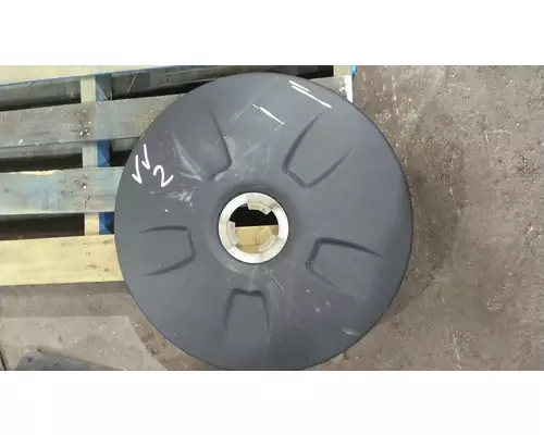 KENWORTH T680 WHEELHUB COVER