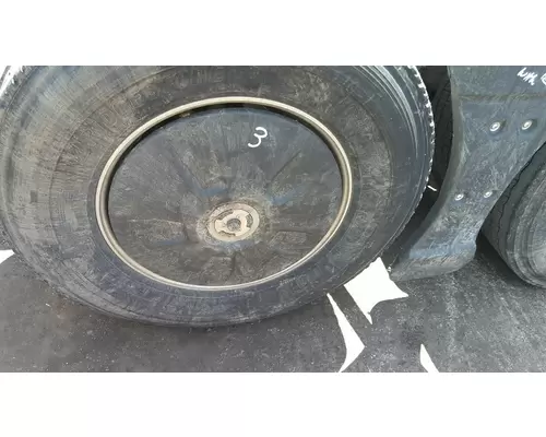 KENWORTH T680 WHEELHUB COVER