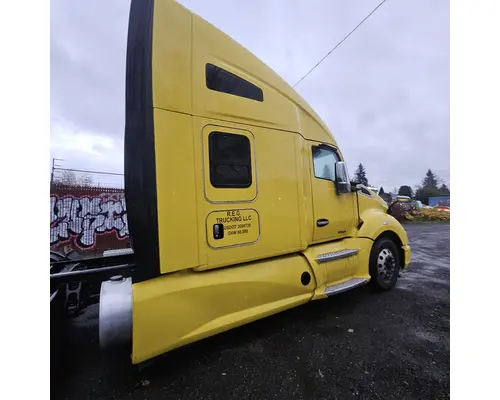 KENWORTH T680 WHOLE TRUCK FOR RESALE