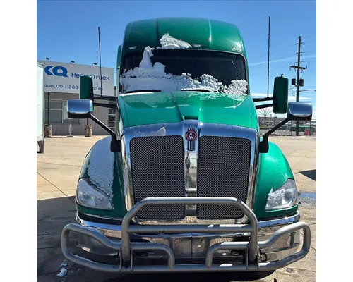 KENWORTH T680 WHOLE TRUCK FOR RESALE