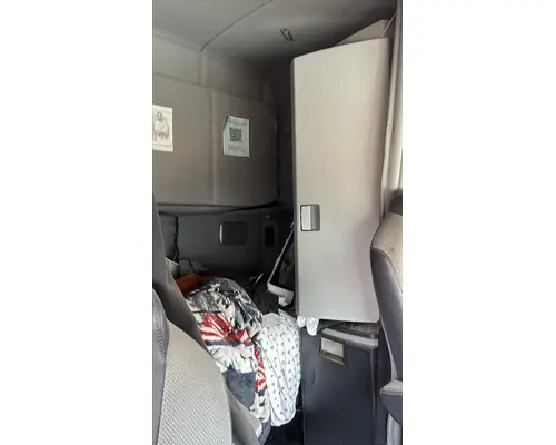 KENWORTH T680 WHOLE TRUCK FOR RESALE