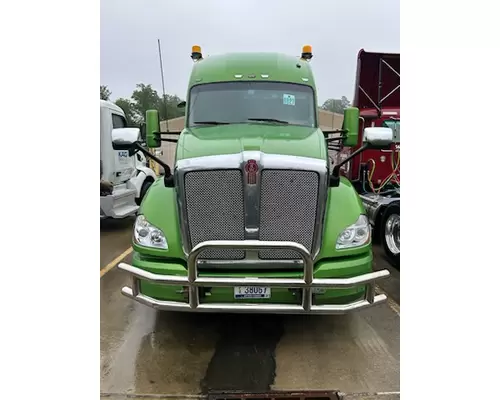 KENWORTH T680 WHOLE TRUCK FOR RESALE