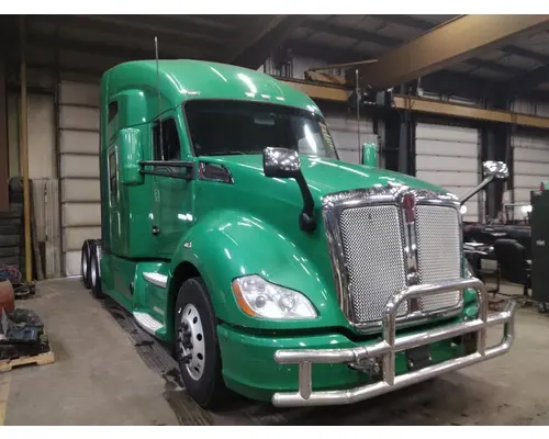 KENWORTH T680 WHOLE TRUCK FOR RESALE