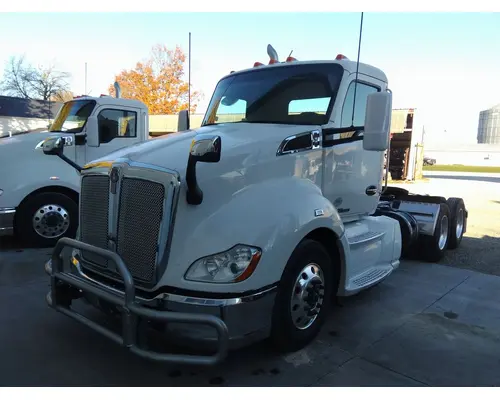 KENWORTH T680 WHOLE TRUCK FOR RESALE