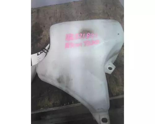 KENWORTH T680 WINDSHIELD WASHER RESERVOIR