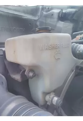 KENWORTH T680 WINDSHIELD WASHER RESERVOIR