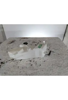 KENWORTH T680 WINDSHIELD WASHER RESERVOIR